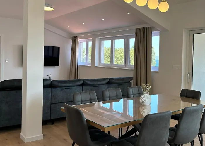 公寓 Inula 奥米什